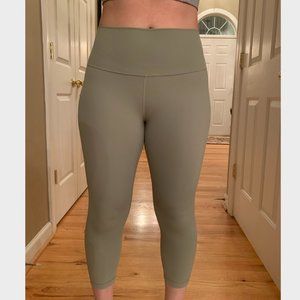 Lululemon Wunder Under Crop Leggings